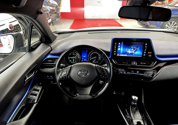 Toyota C-HR cena 79900 przebieg: 103022, rok produkcji 2017 z Błaszki małe 277